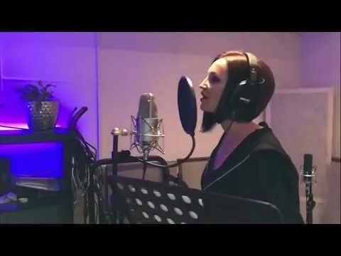 Ольга Бузова представила отрывок из новой песни (ВИДЕО)
