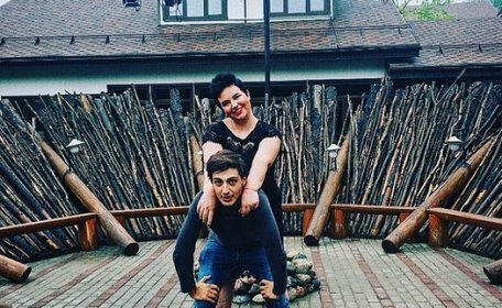 Лиза Триандафилиди рассказала, что всем уже надоело обсуждать Сашу и Иосифа